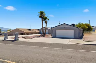 3597 Jamaica Blvd S, Lake Havasu City, AZ 86406 - Photo 8