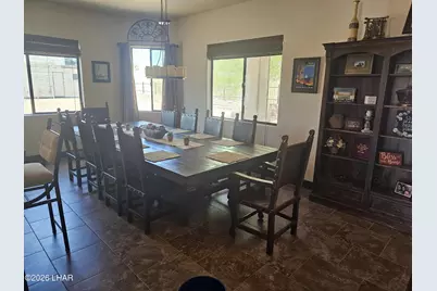 1977 E Troon Dr, Lake Havasu City, AZ 86404 - Photo 8