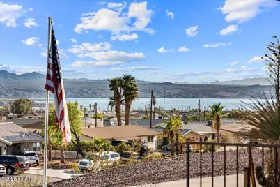 2063 Rainbow Ave N, Lake Havasu City, AZ 86404 - Photo 1