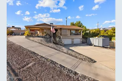 2063 Rainbow Ave N, Lake Havasu City, AZ 86404 - Photo 2