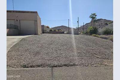 3298 Chanute Dr, Lake Havasu City, AZ 86406 - Photo 2