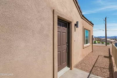 2830 Palisades Dr #104, Lake Havasu City, AZ 86404 - Photo 4