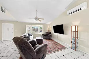 3961 Breakwater Dr, Lake Havasu City, AZ 86406 - Photo 10