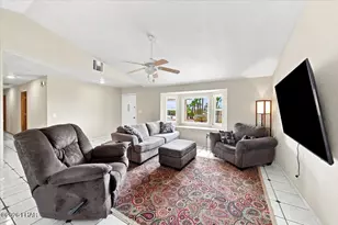3961 Breakwater Dr, Lake Havasu City, AZ 86406 - Photo 12
