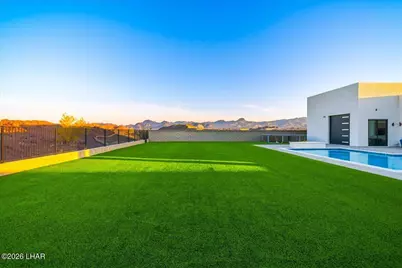 2574 Flat Irons Ln, Lake Havasu City, AZ 86406 - Photo 4