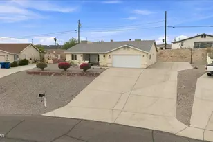 3019 Green Acres Dr, Lake Havasu City, AZ 86404 - Photo 2
