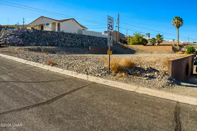 3050 Douglas Dr, Lake Havasu City, AZ 86404 - Photo 2