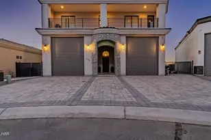 676 Grand Island Cir, Lake Havasu City, AZ 86403 - Photo 2
