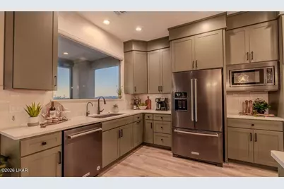 676 Grand Island Cir, Lake Havasu City, AZ 86403 - Photo 14