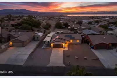 671 Wayside Dr, Lake Havasu City, AZ 86403 - Photo 2