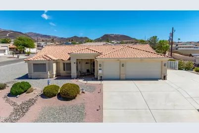 656 Aloha Dr, Lake Havasu City, AZ 86406 - Photo 2