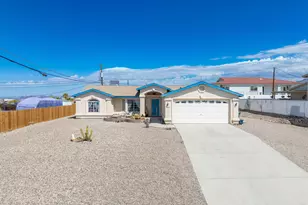 3169 Winterhaven Dr, Lake Havasu City, AZ 86404 - Photo 2