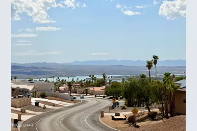 2708 Saratoga Ave, Lake Havasu City, AZ 86406 - Photo 2