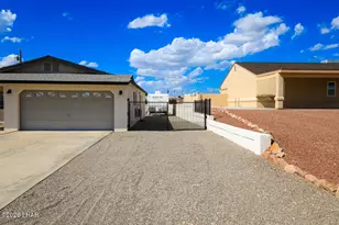 3075 Dogwood Dr, Lake Havasu City, AZ 86404 - Photo 4