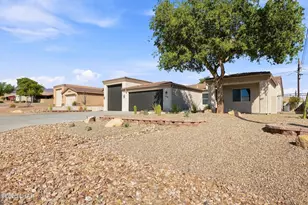 3708 Chiricahua Dr, Lake Havasu City, AZ 86406 - Photo 4