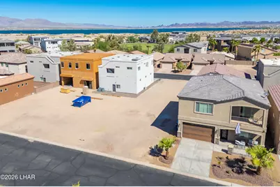 713 Malibu Ln, Lake Havasu City, AZ 86403 - Photo 4