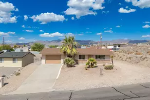 1010 Coconut Grove Dr, Lake Havasu City, AZ 86404 - Photo 2