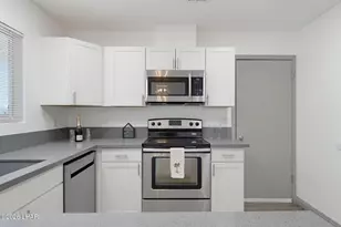 1010 Coconut Grove Dr, Lake Havasu City, AZ 86404 - Photo 8
