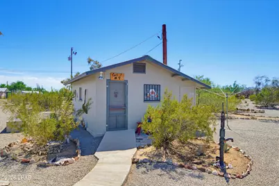 650 W Camel St, Quartzsite, AZ 85346 - Photo 38