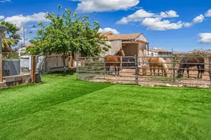 564 S Elfrida Rd, Golden Valley, AZ 86413 - Photo 2