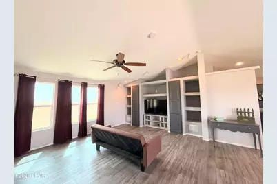 564 S Elfrida Rd, Golden Valley, AZ 86413 - Photo 8