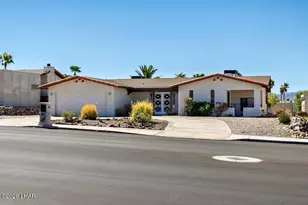 161 Acoma Blvd S, Lake Havasu City, AZ 86403 - Photo 1