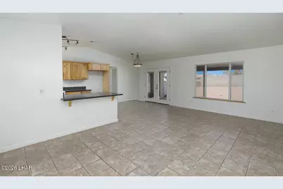 3261 Broken Arrow Dr, Lake Havasu City, AZ 86406 - Photo 10