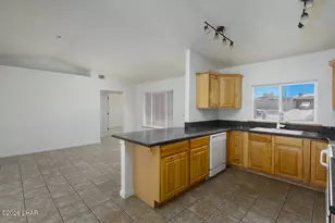 3261 Broken Arrow Dr, Lake Havasu City, AZ 86406 - Photo 8