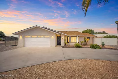 301 Acoma Blvd N, Lake Havasu City, AZ 86403 - Photo 1