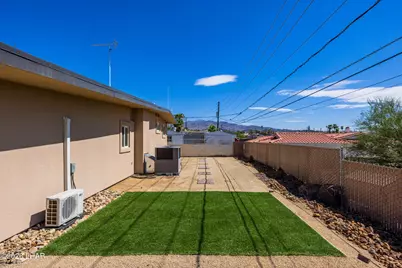 2658 Holiday Dr, Lake Havasu City, AZ 86403 - Photo 36