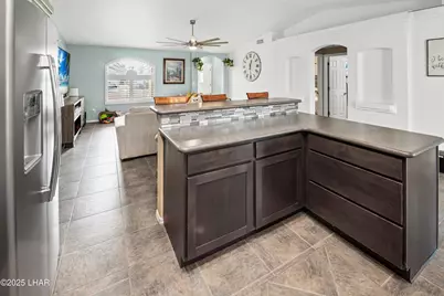 2633 Glengarry Dr, Lake Havasu City, AZ 86404 - Photo 16