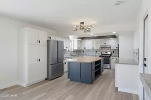 3115 Cotati Dr, Lake Havasu City, AZ 86406 - Photo 12