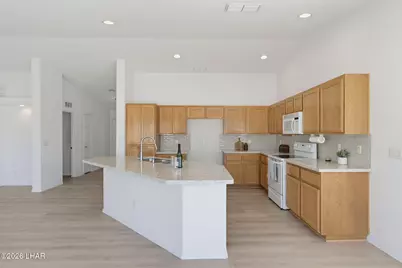 3975 Challenger Dr, Lake Havasu City, AZ 86406 - Photo 4