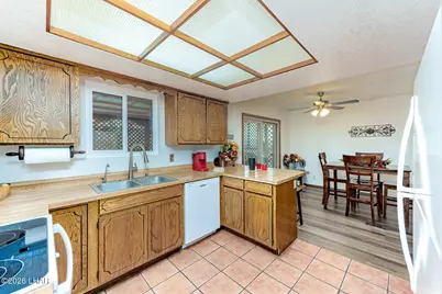 361 McCulloch Blvd S, Lake Havasu City, AZ 86406 - Photo 8