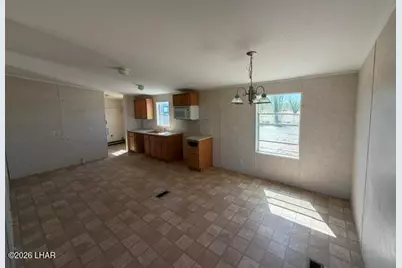 2656 W Desierto Rd, Yucca, AZ 86438 - Photo 6