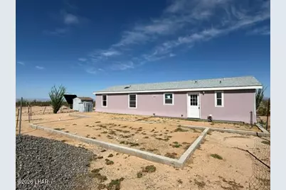 2656 W Desierto Rd, Yucca, AZ 86438 - Photo 14
