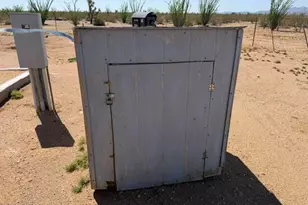 2656 W Desierto Rd, Yucca, AZ 86438 - Photo 18
