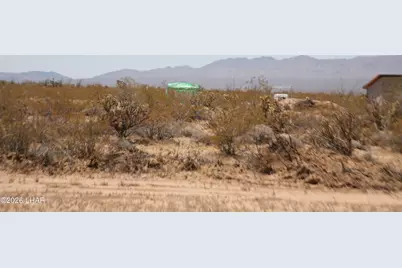 207-17-097 Cameron, Yucca, AZ 86438 - Photo 10