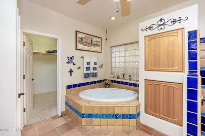 1936 Martinique Dr, Lake Havasu City, AZ 86406 - Photo 20
