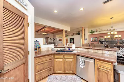 1936 Martinique Dr, Lake Havasu City, AZ 86406 - Photo 10