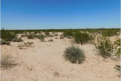 47246 Gardner Ln, Bouse, AZ 85325 - Photo 2