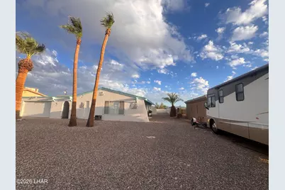 2290 Seabring Dr, Lake Havasu City, AZ 86403 - Photo 2