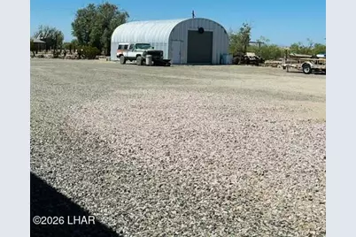 25295 Ochoco Way, Bouse, AZ 85325 - Photo 14