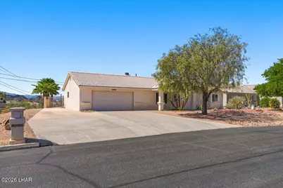 1701 Mohican Dr, Lake Havasu City, AZ 86406 - Photo 2