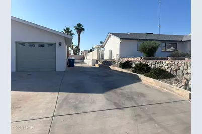 1817 Ambassador Dr, Lake Havasu City, AZ 86403 - Photo 2