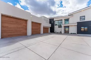 613 S Sunset Ridge Ave, Lake Havasu City, AZ 86406 - Photo 2