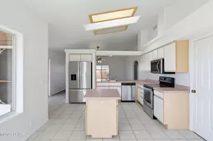 3089 Caliente Dr, Lake Havasu City, AZ 86404 - Photo 8