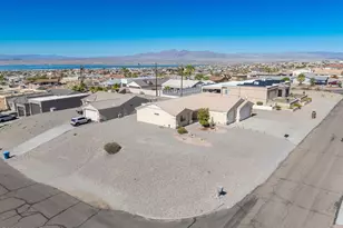701 Desert View Dr, Lake Havasu City, AZ 86404 - Photo 28