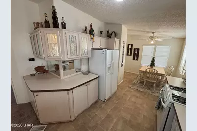 2560 James Dr, Lake Havasu City, AZ 86404 - Photo 12