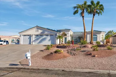3210 Douglas Dr, Lake Havasu City, AZ 86404 - Photo 4